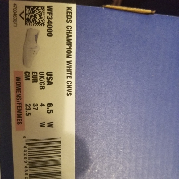 Keds - Picture 2 of 3